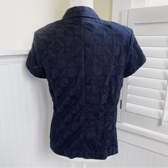 Talbots Navy Blue Geometric Embroidered Short Sleeve One Button Blazer Size 10 - Picture 3 of 5